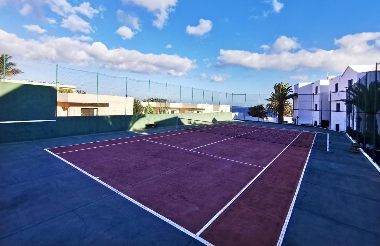Calypso, Apartamento Completo Con Vistas Al Mar Y A La Piscina En Costa Teguise Exterior photo