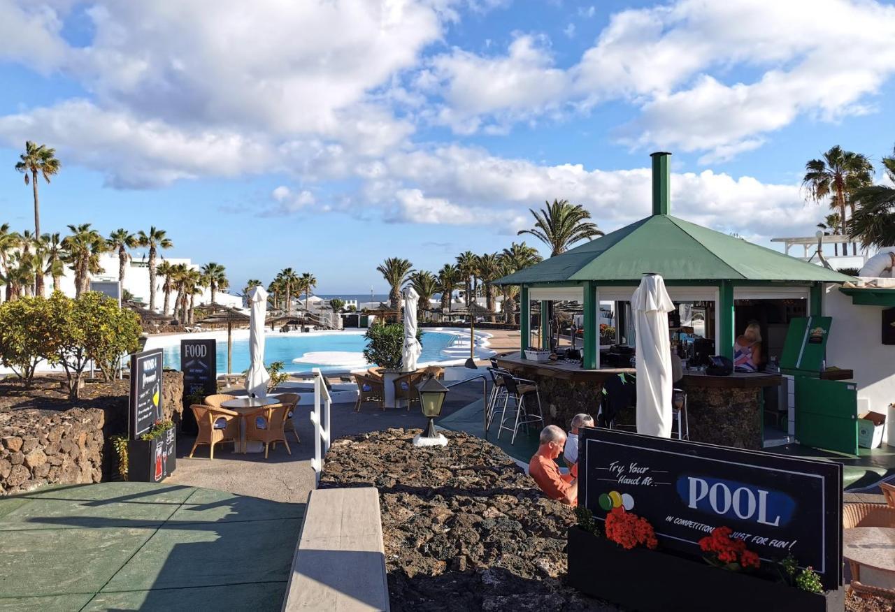 Calypso, Apartamento Completo Con Vistas Al Mar Y A La Piscina En Costa Teguise Exterior photo