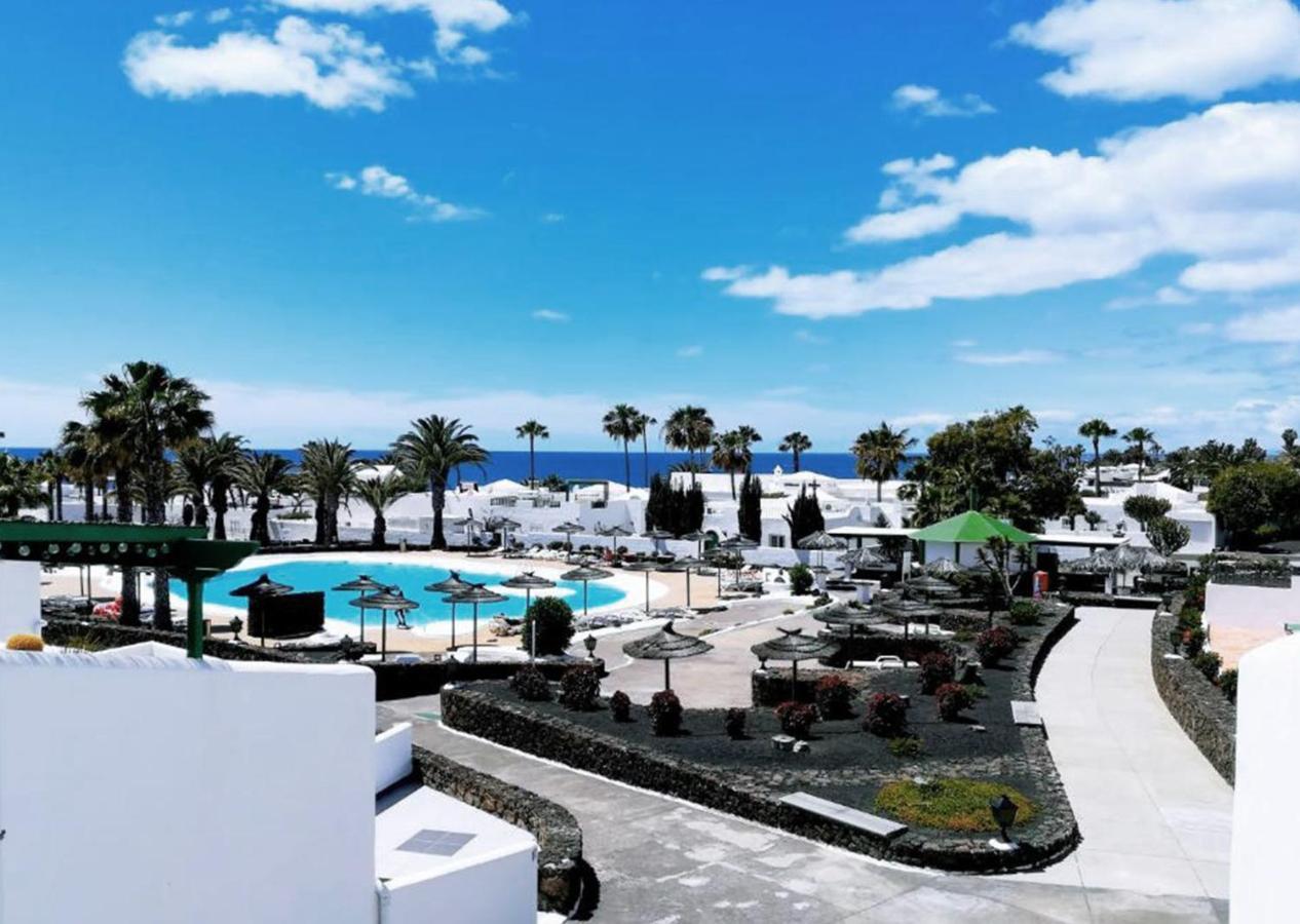 Calypso, Apartamento Completo Con Vistas Al Mar Y A La Piscina En Costa Teguise Exterior photo